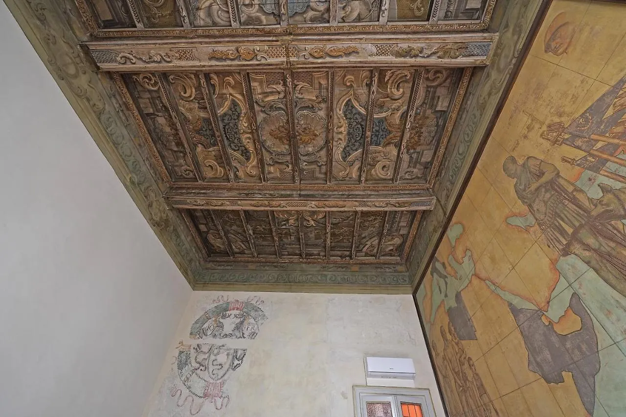 Foresteria Palazzo Guazzoni Zaccaria Cremona 0*,  Italy