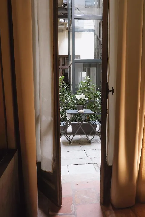 Guest house Foresteria Palazzo Guazzoni Zaccaria Cremona Italy
