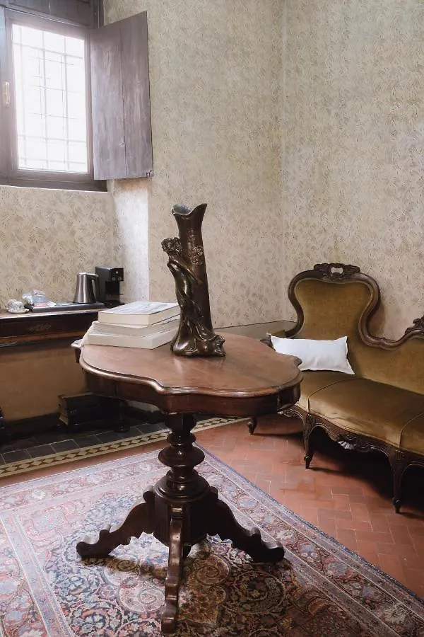 Foresteria Palazzo Guazzoni Zaccaria Cremona 0*,  Italy